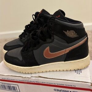 Nike Air Jordan 1 Retro High “Bronze Medal”